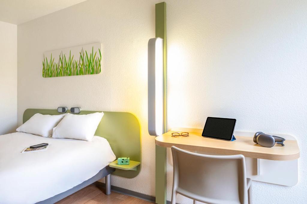 Ibis Budget Compiegne Centre-Ville Zewnętrze zdjęcie
