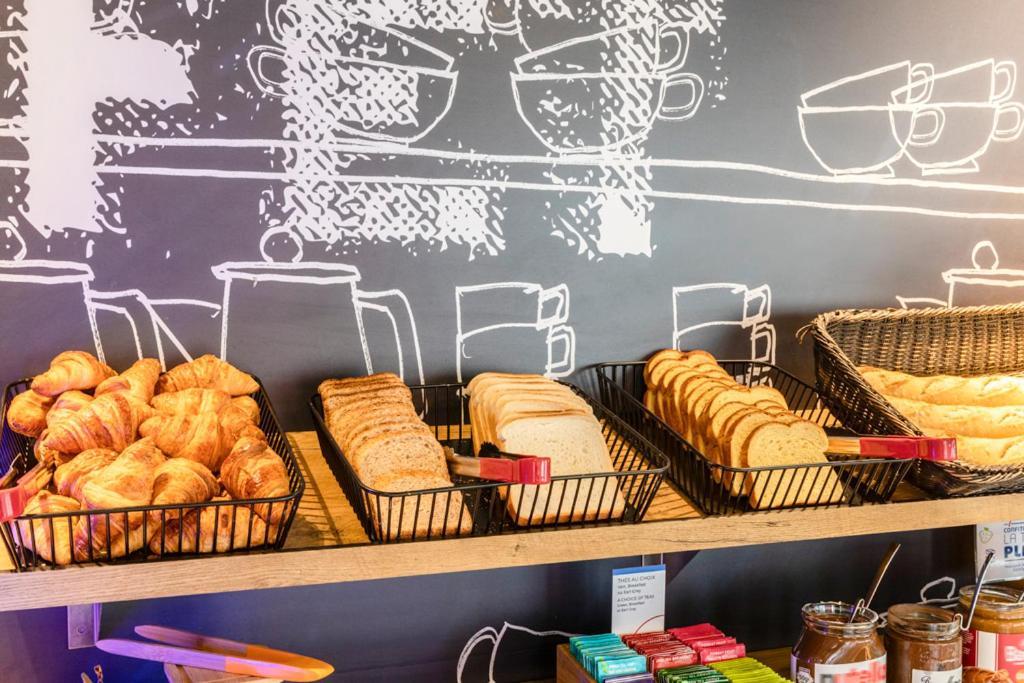 Ibis Budget Compiegne Centre-Ville Zewnętrze zdjęcie