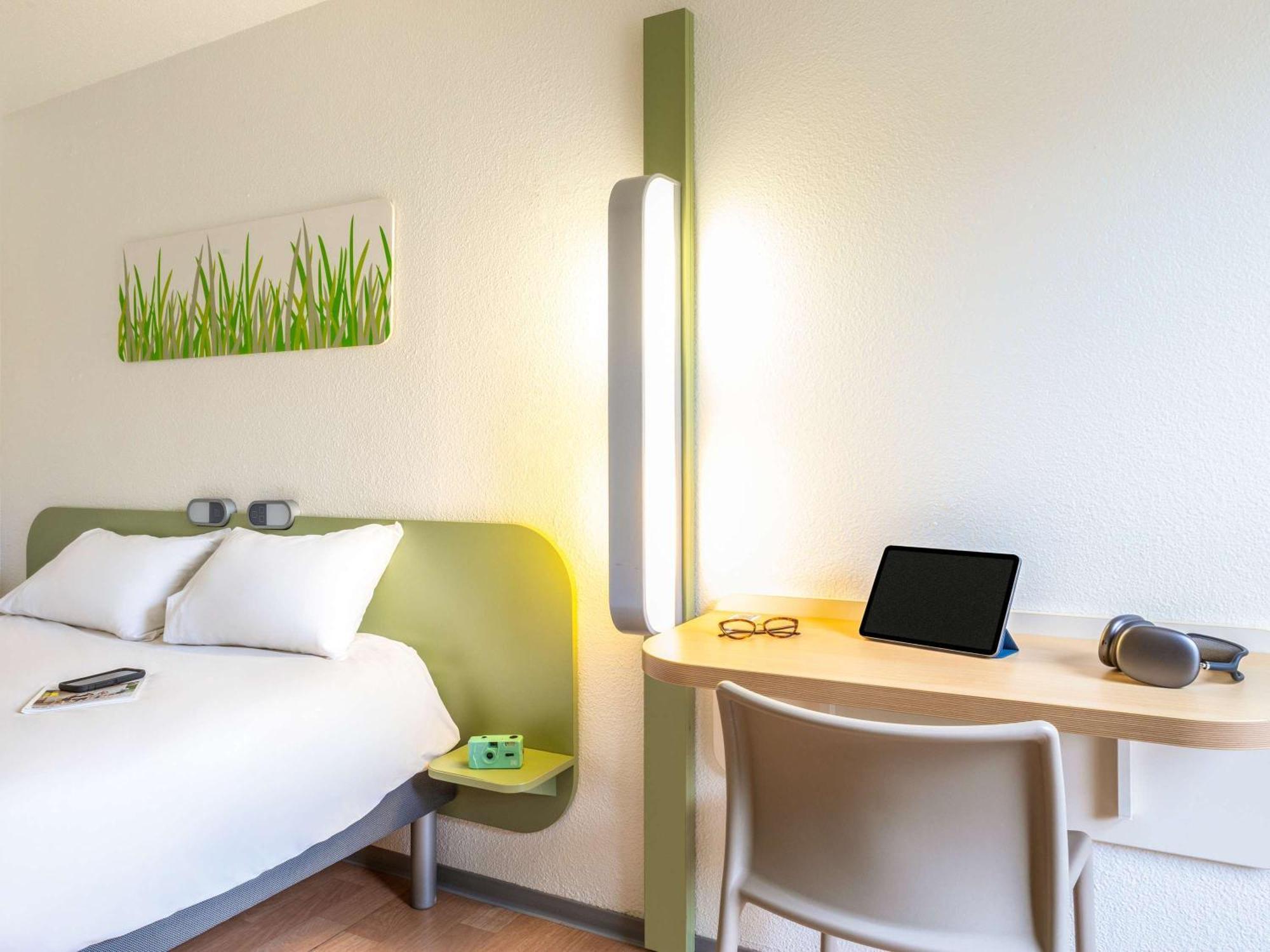 Ibis Budget Compiegne Centre-Ville Zewnętrze zdjęcie